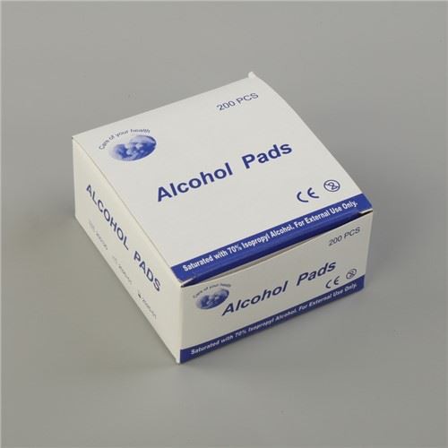 Sterilna sterilna 70% izopropilna alkoholna blazinica
